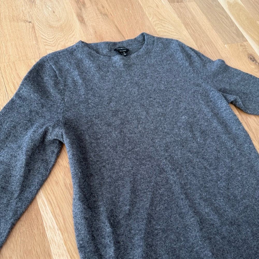 Talbots Pure Cashmere Gray 3/4 length sweater size medium